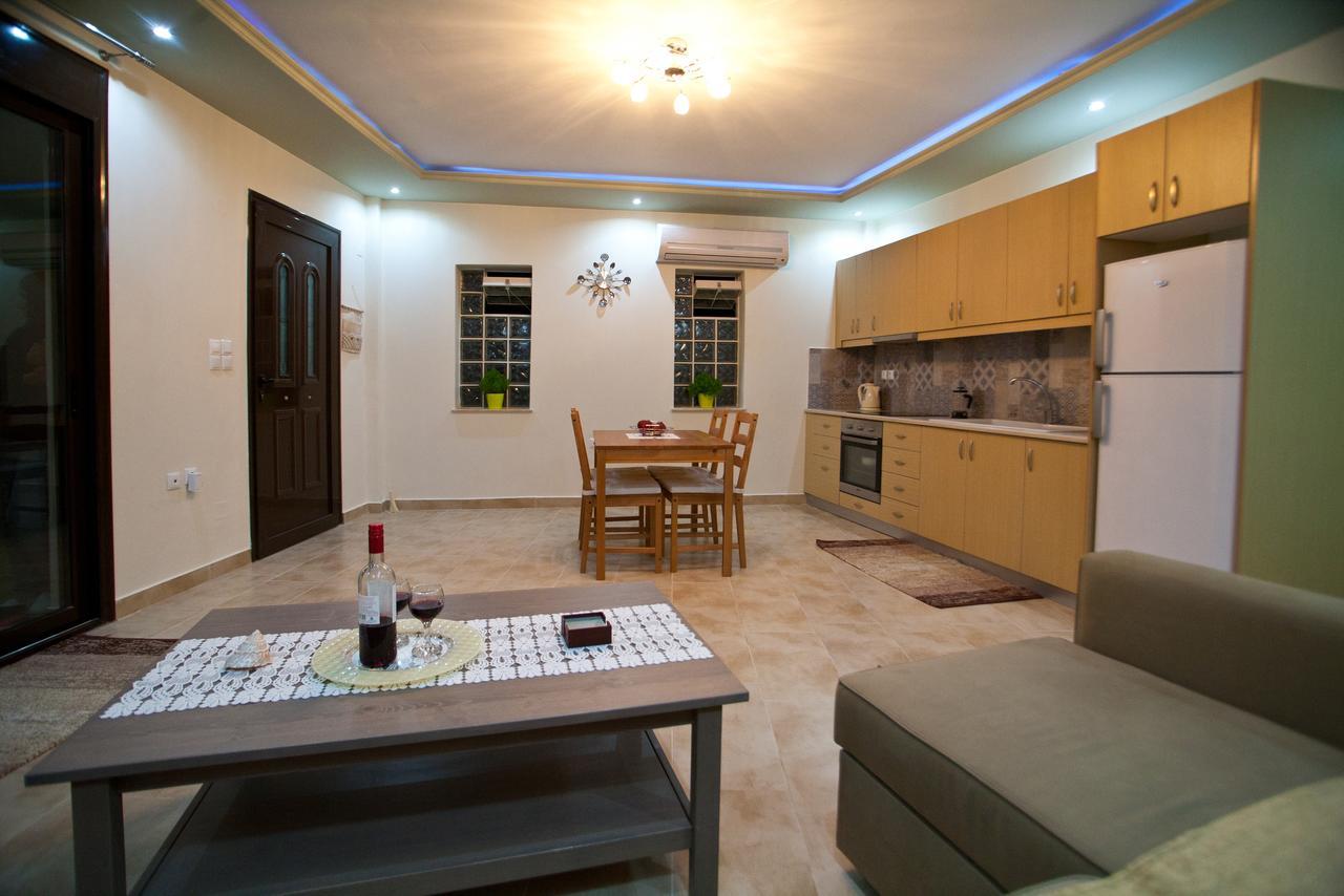 דירות מאסורי Sdregas Flats מראה חיצוני תמונה